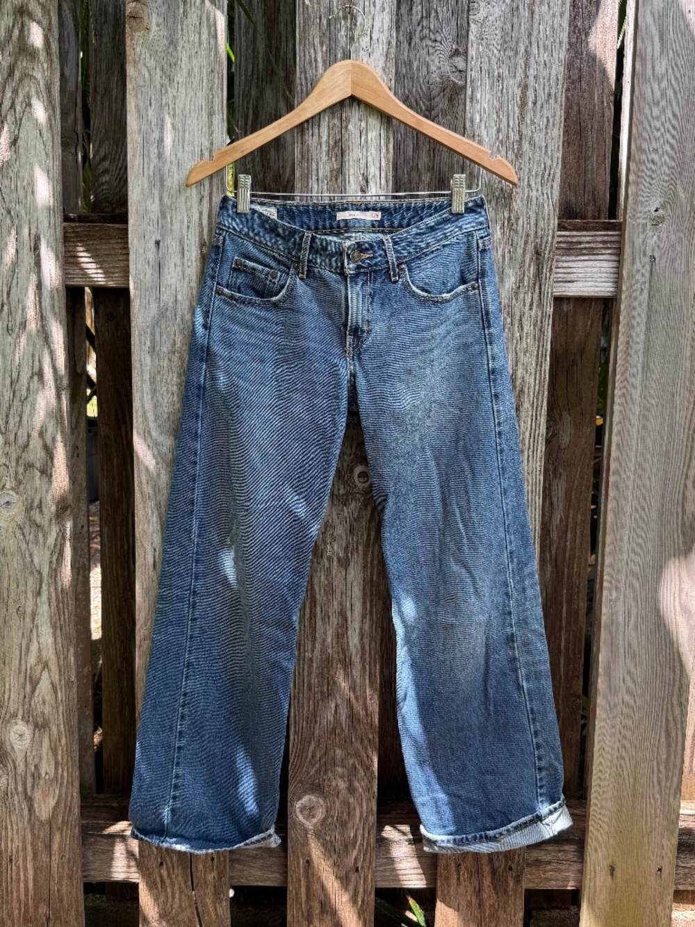 Levis Low Loose